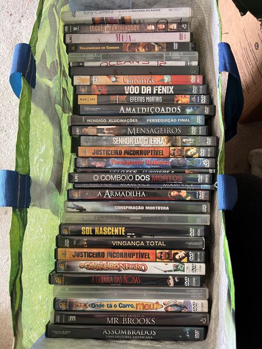 DVDs / Music CDs64729694381187121