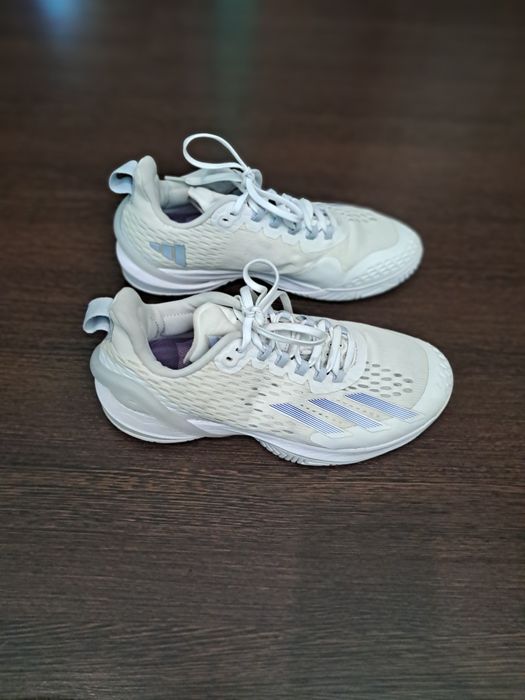 Adidas Adizero Cybersonic.    Р 40    24.5см