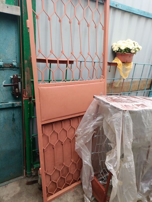 Калитка  двери железные для дома