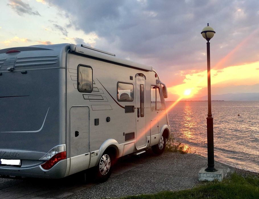 MotorHome Autocaravana Integral HYMER 2.8 campervan camping car 5 Pax