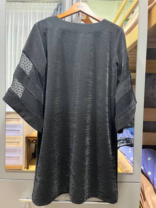 вечірня чорна сукня