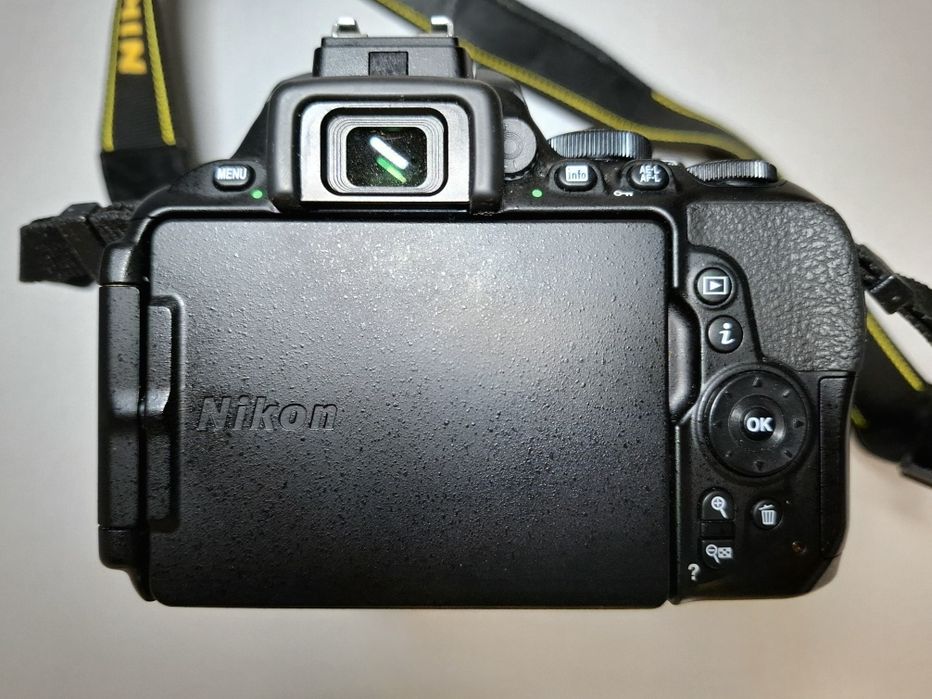 Фотоапарат Nikon D5600 kit 18-140mm VR