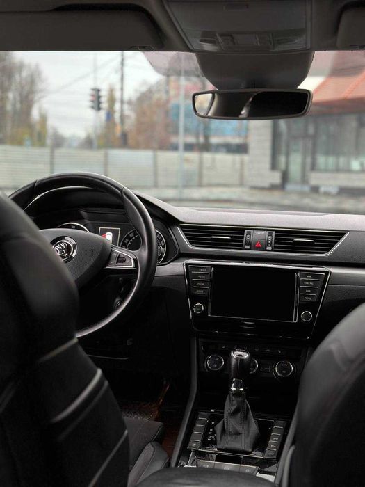 Skoda Superb 2016р. 2.0 дизель обмін [Перший внесок від 20%]