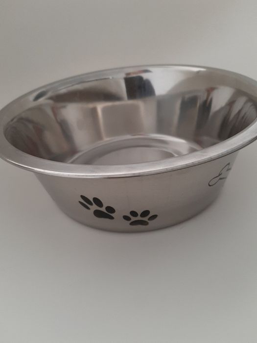 Tigela em inox para animais