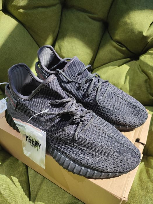 Adidas Yeezy Boost 350 V2 Black – rozmiar 46