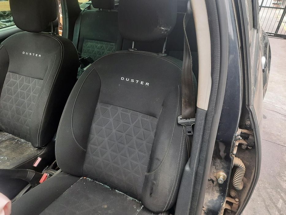GUARDA-LAMAS FRONTAL ESQUERDO DACIA DOKKER 2015