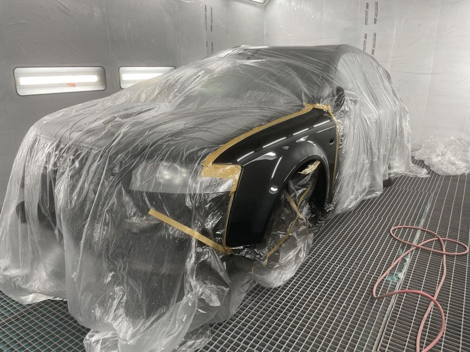 Lakierowanie Malowanie Samochodów aut lakiernik samochodowy mechanik