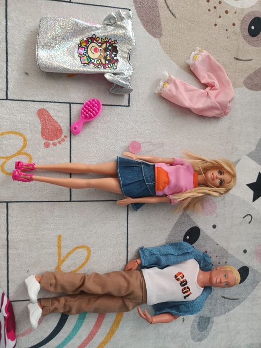 Zrstaw lalek Barbie Ken  i inne plus akcesoria