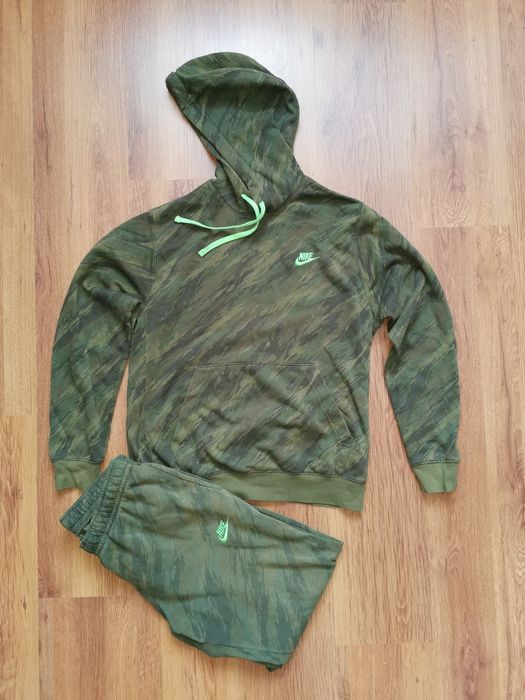 Nike Fleece Tiger Camo komplet dresy S