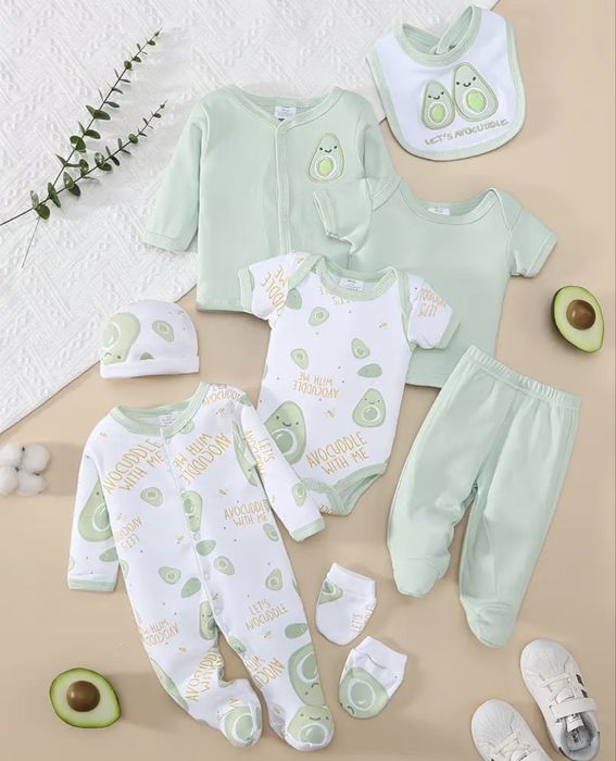 Набір з 8 предметів одягу 3-6 м для малюка