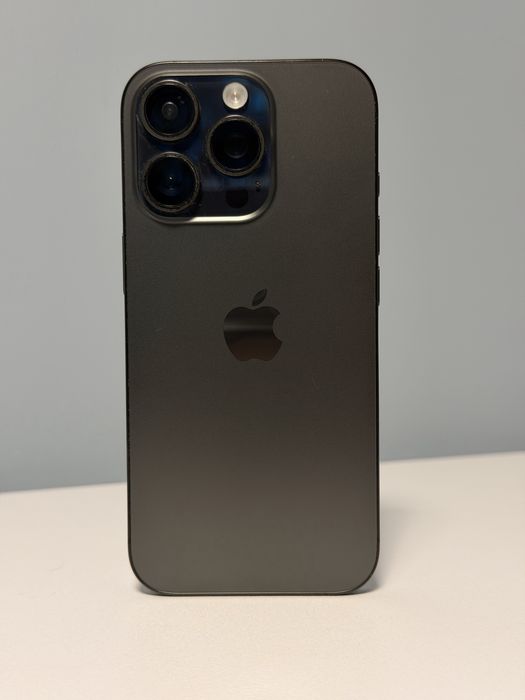 iPhone 16 Pro 128 GB (Black Titanium)
