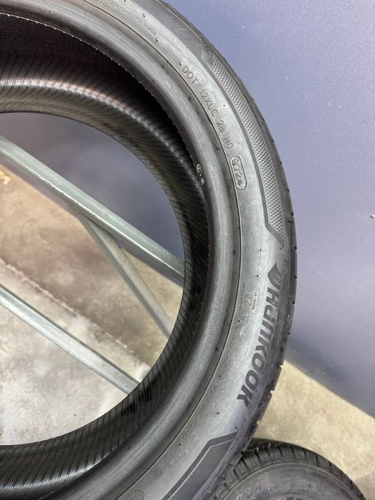 Шины БУ 245 40 R 19 HANKOOK s1evo3 Лето Комплект резина