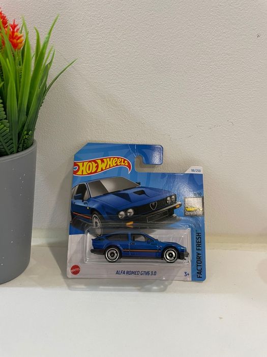 Hot Wheels - Vários Modelos - Novos!
