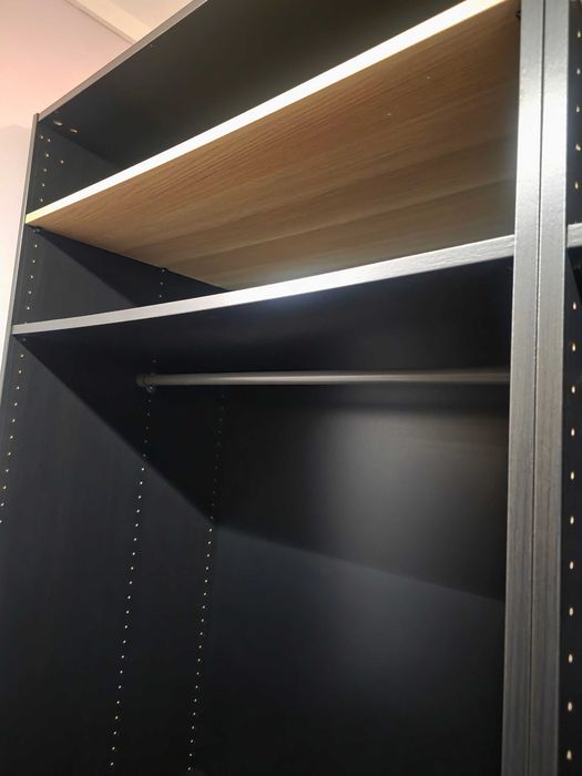 armário IKEA PAX - 3 módulos 236cm x 100 cm x 60 cm