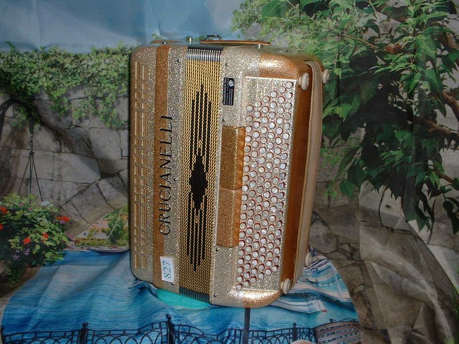 Avenda Acordeao G , N. 817