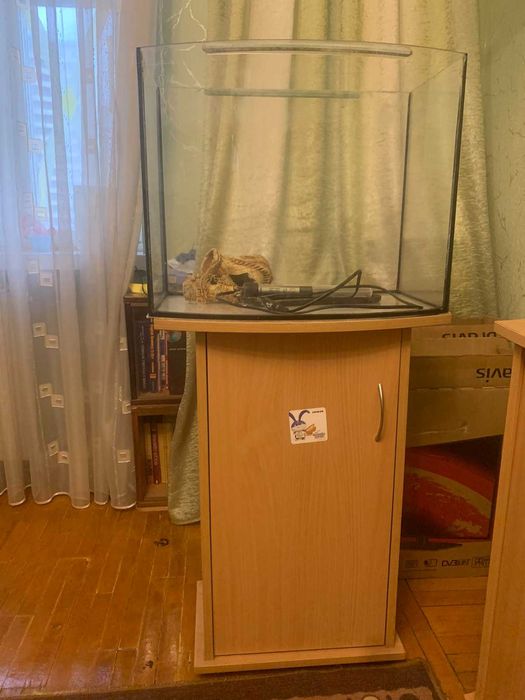 Продається акваріум на 55л