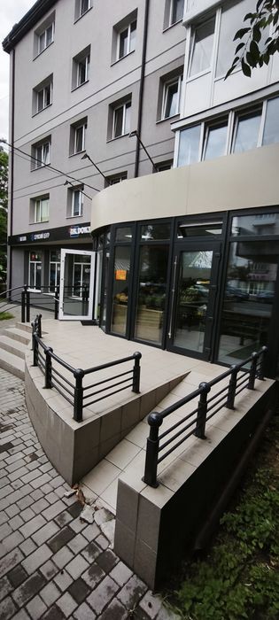 Оренда Центр міста комерційного приміщення  21--30 м2