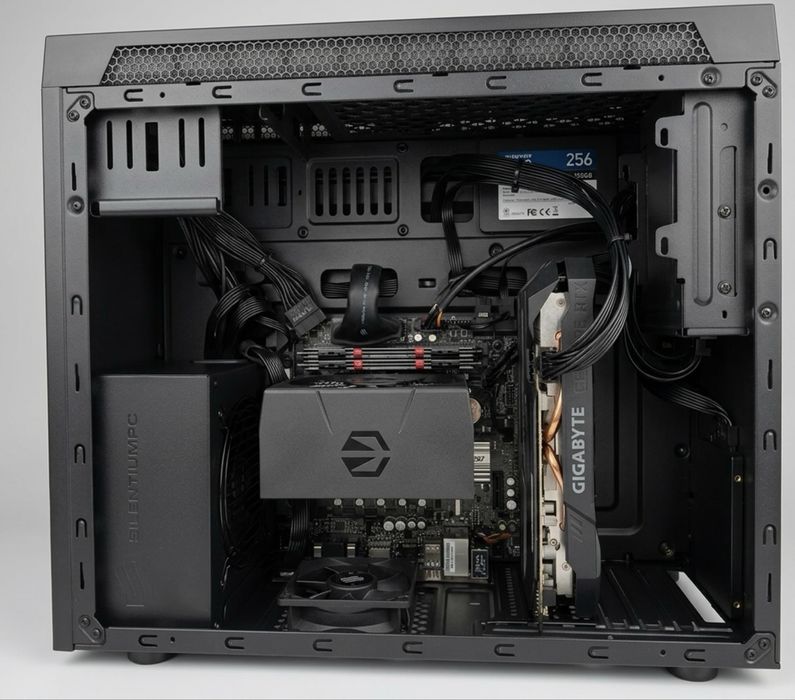 Komputer RTX2060 i7-9700K 16GB RAM