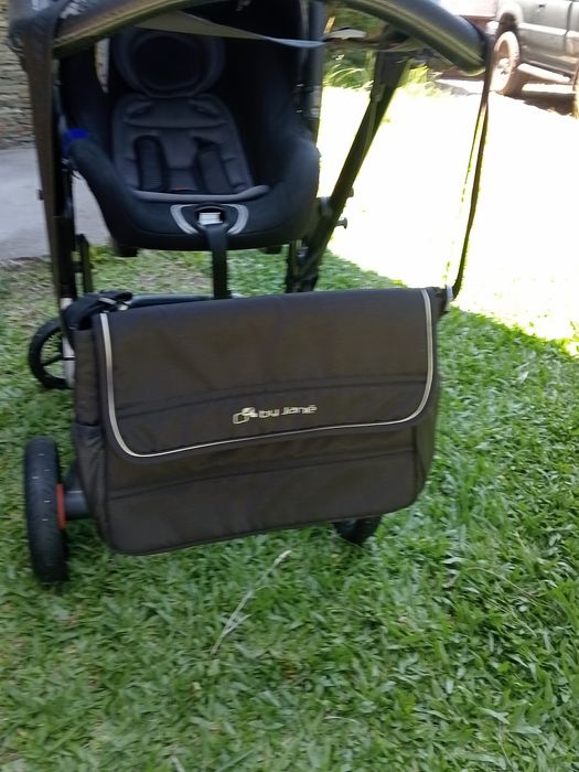 Carrinho de bebé trio da Jané Epic