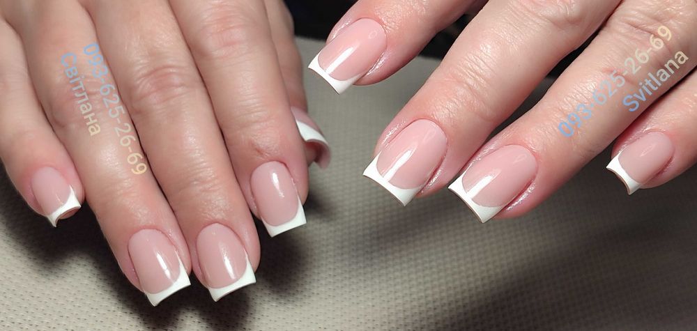 Манікюр з покриттям Обухів