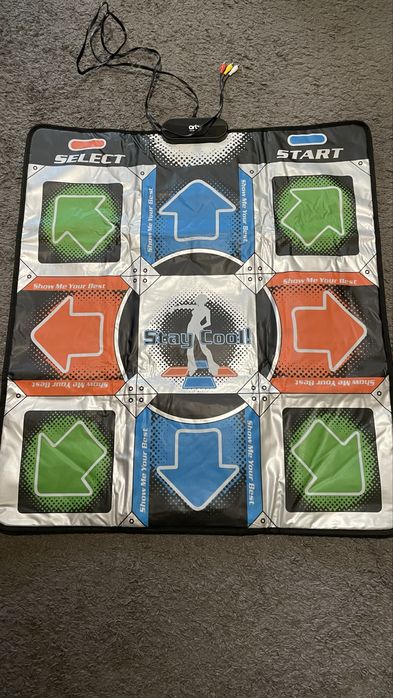 Танцевалтный коврик dance mat