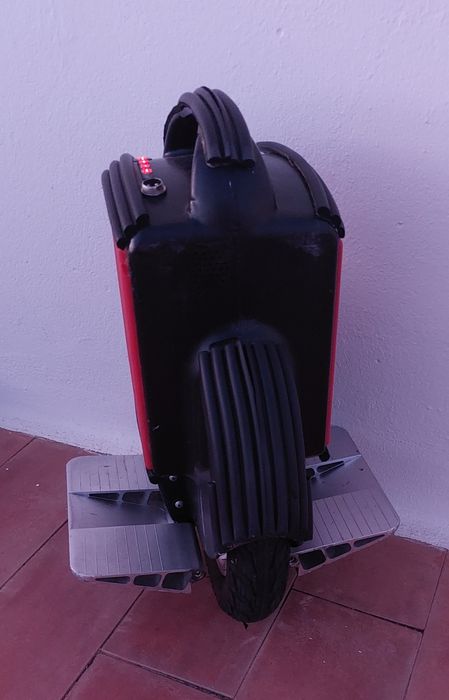 Monociclo elétrico EYU