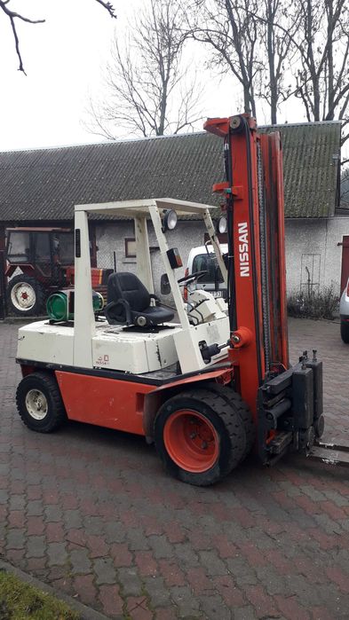 NISSAN wozek widlowy blizniaki pozycjoner scisk toyota podwojne kola