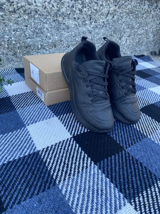 Кросівки skechers bobs 37