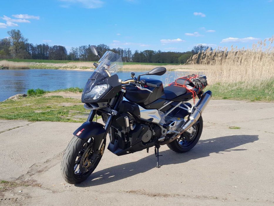Aprilia RSV 1000 Tuono