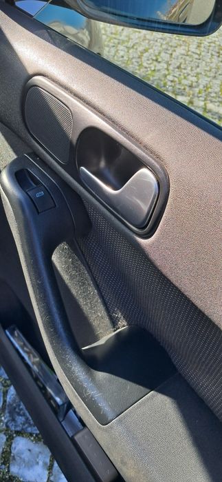 Audi A3 1.6 gasolina em muito bom estado