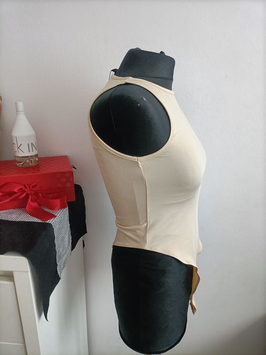 Body beżowe rozm L