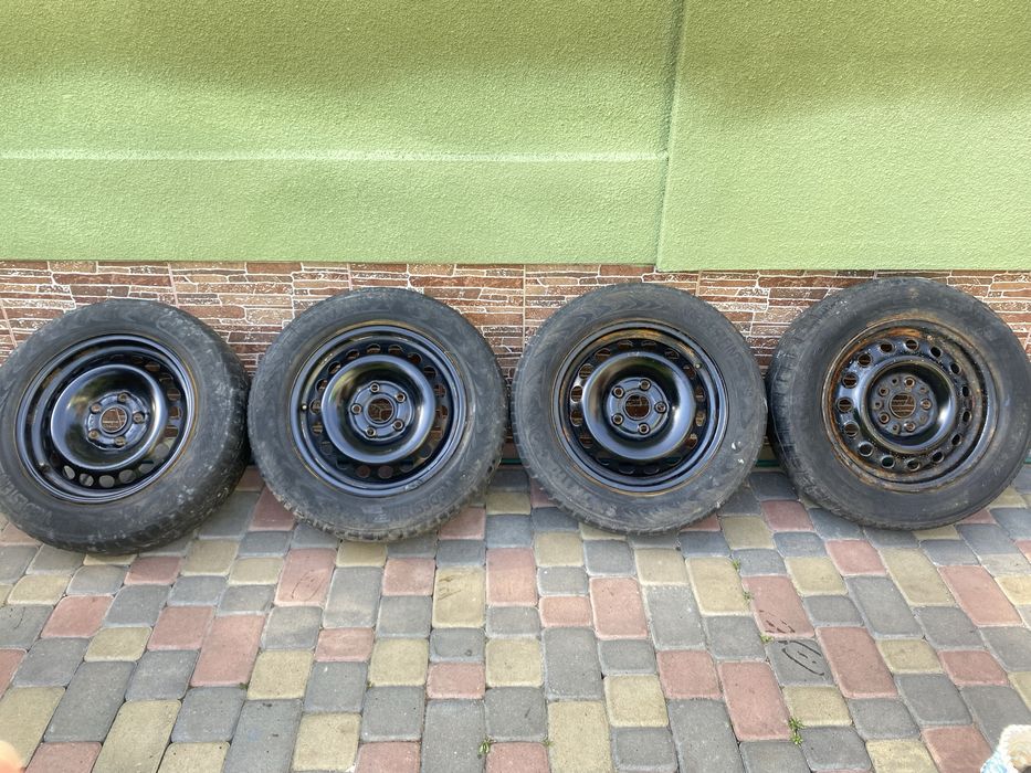 Самовивіз.Продаються 4 диски, 14 розміру на 5 болтів.САМОВИВІЗ