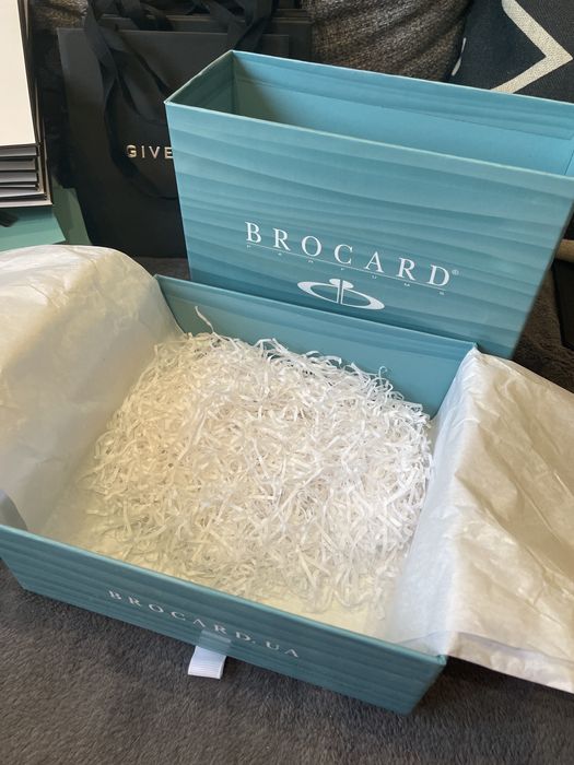 Подарочная коробка Брокард
