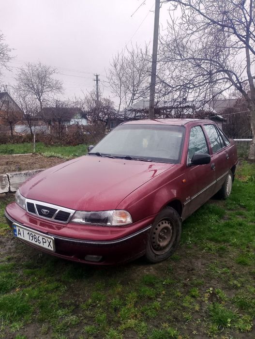 Део Нексія в хорошому стані