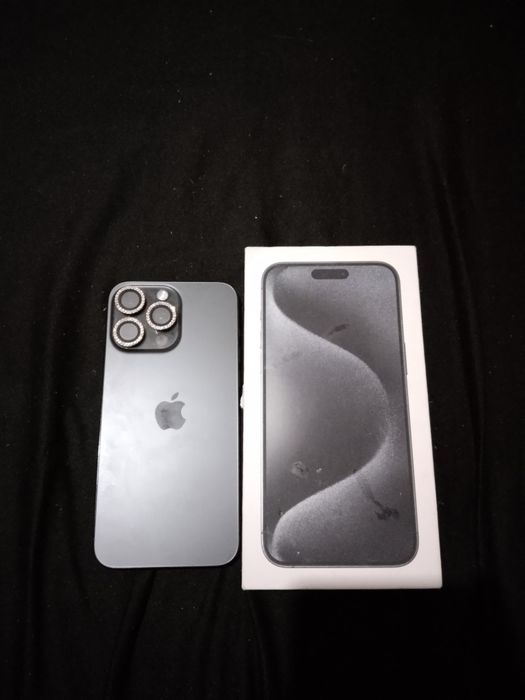 Vendo iPhone 15 pro Max
