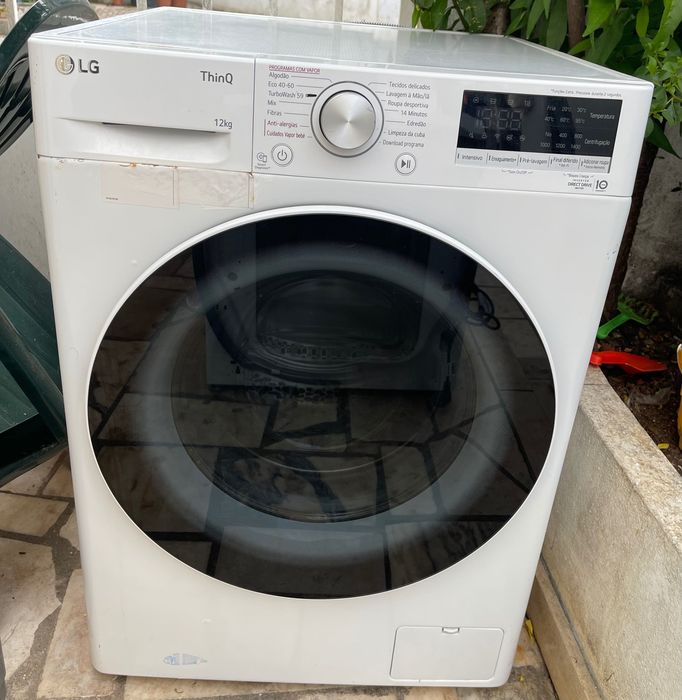 Máquina lavar roupa LG ThinQ 12 KG (para peças/Avariada)