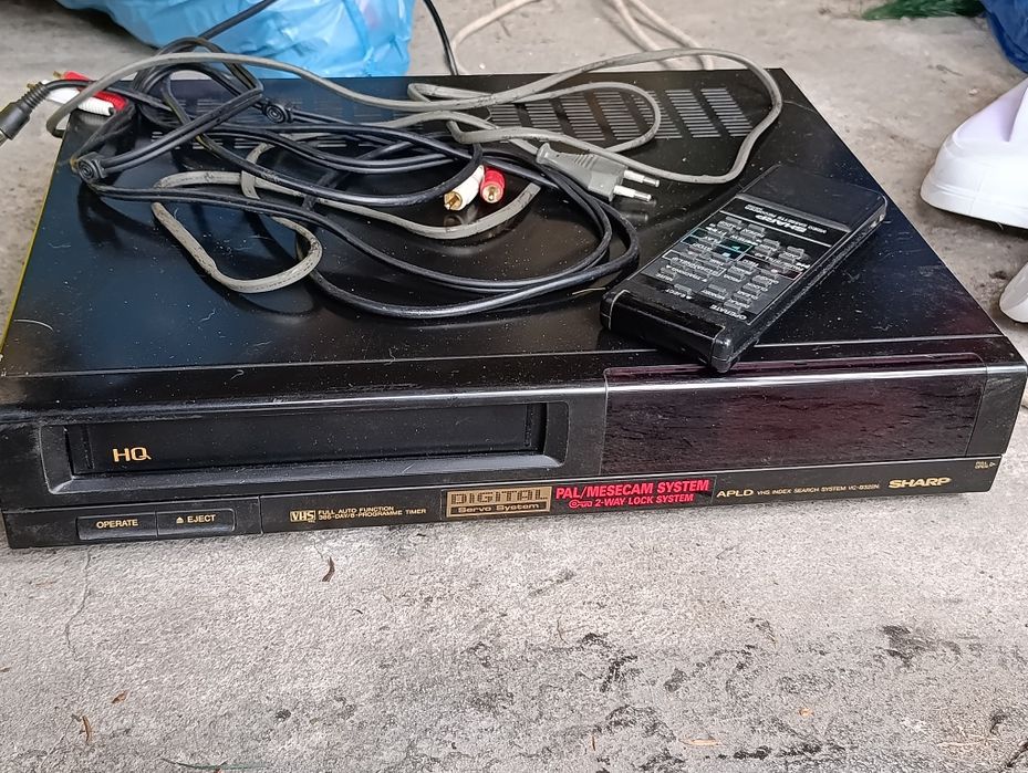 Sprzedam wideo odtwarzacz VHS