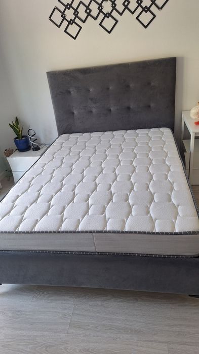 Cama de casal 150×200 cm com estrado