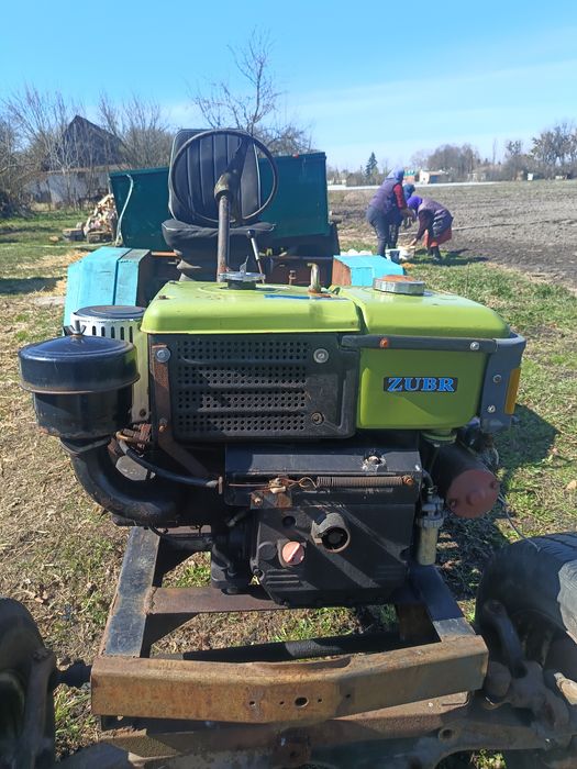 Саморобний трактор