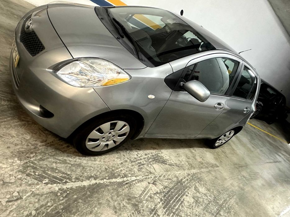 Toyota Yaris — fotografia 7
