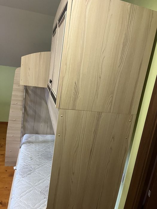 Продам двохярусне дитяче ліжко.