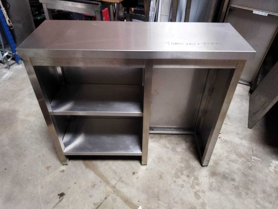 Balcão de apoio em aço inox