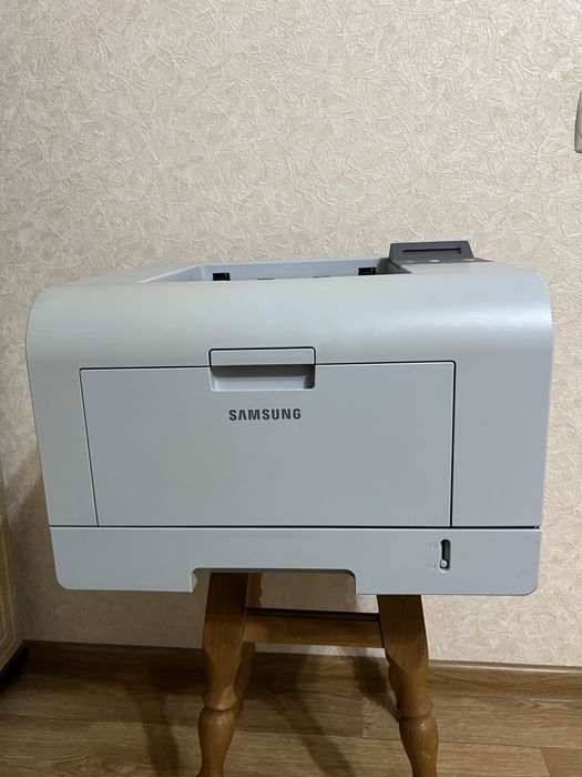 Принтер Б/У Samsung ML-3051N лазерная печать