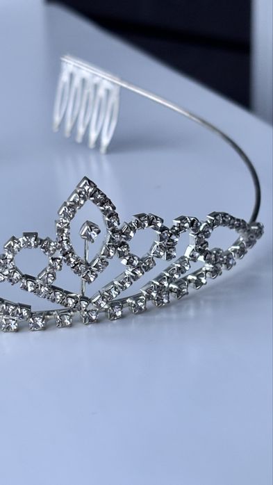Діадема святкова вечірня новорічна на весілля