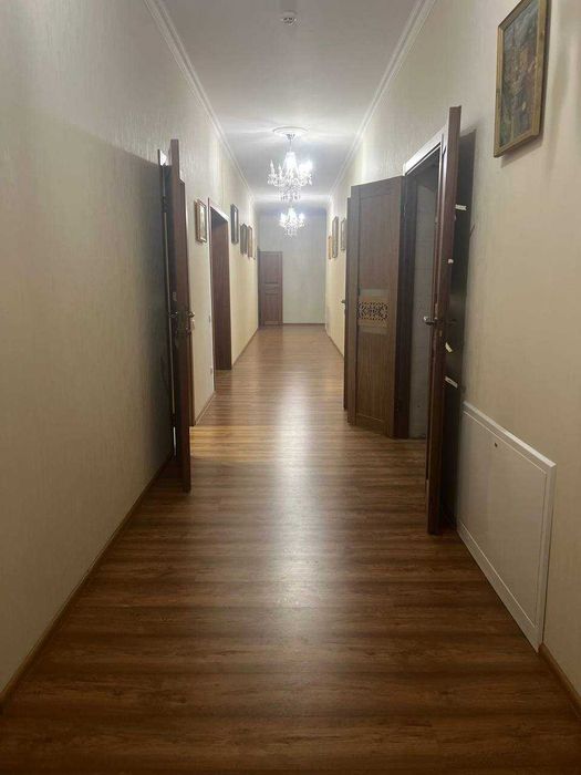 Ексклюзивна інклюзивна резиденція 800 м² | 10 кімнат | 35 соток | 2 басейни | SPA | Обухів