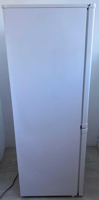 Frigorífico Combinado KUNFT 207L - Branco