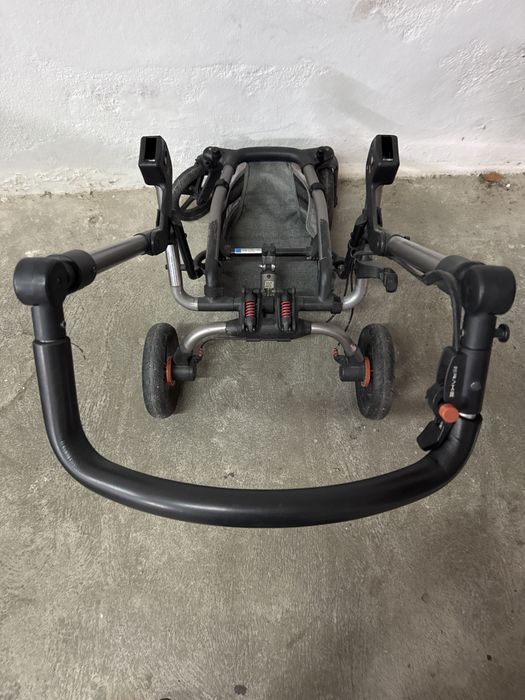 Carrinho de Bebé Jané Matrix Light 2 – 2 em 1 (Ovo + Alcofa)