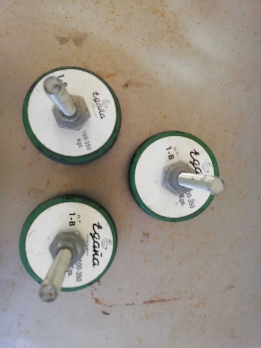Apoio Anti-Vibratório EGANA 1B (100-350kg)
