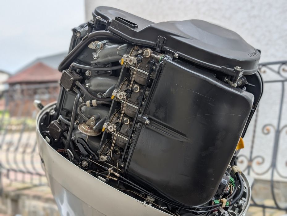 Лодочний двигун Honda 90 (1996)