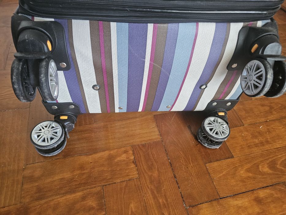 Conjunto de malas em couro